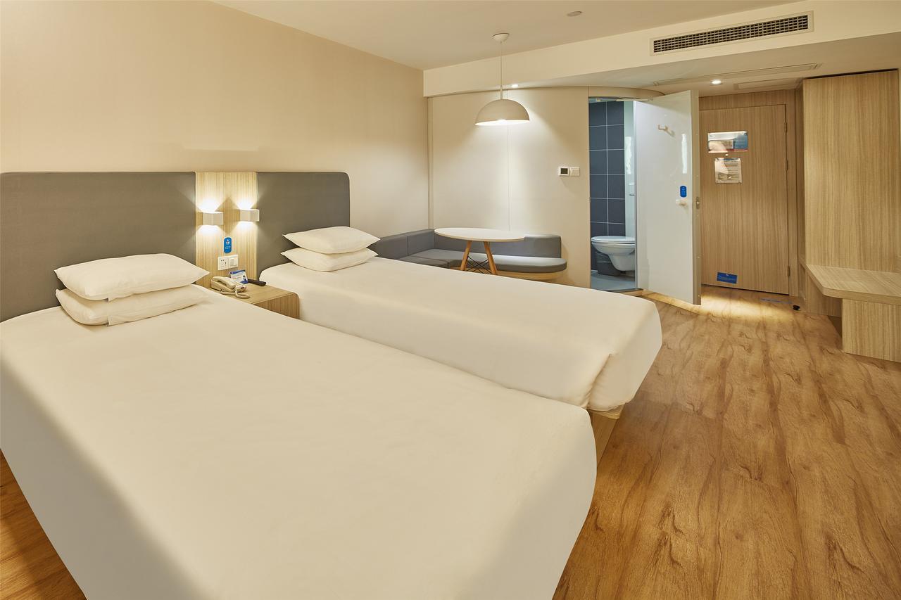 Hanting Hotel Shanghai Pudong Airport Zhuqiao Xangai Exterior foto